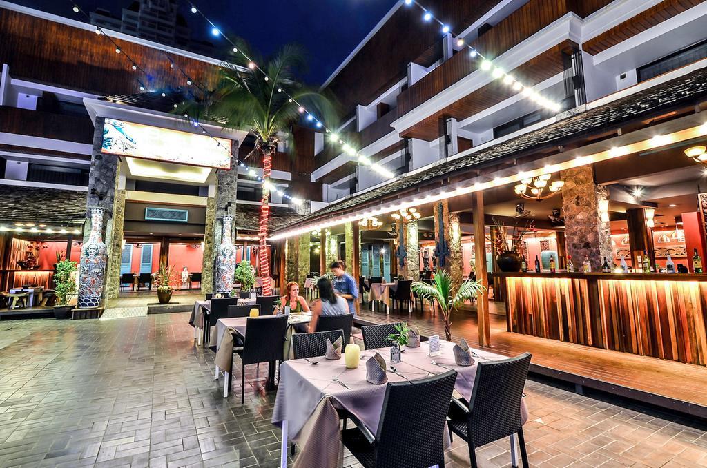 Lap Roi Karon Beachfront By Shanaya ภายนอก รูปภาพ