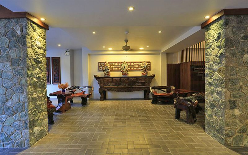 Lap Roi Karon Beachfront By Shanaya ภายนอก รูปภาพ